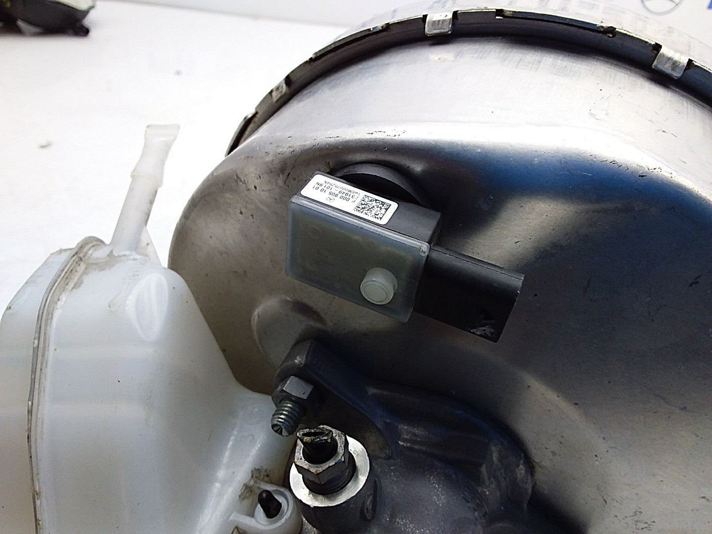 MERCEDES BENZ E-CLASS W213 SERIES 2016 ONWARDS BRAKE SERVO A2134300430 FMB25