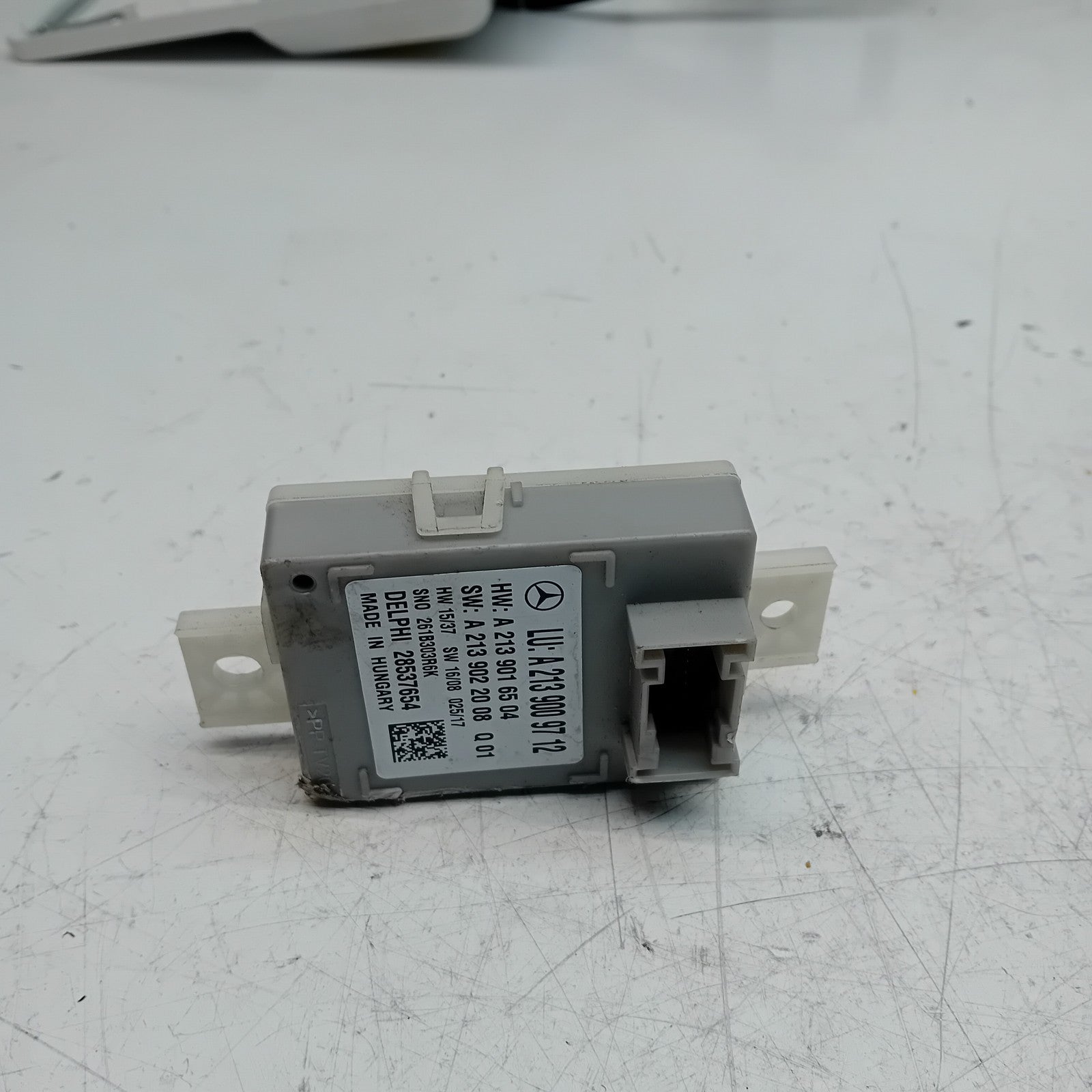 MERCEDES E-CLASS W213 LIGHT CONTROL UNIT A2139016504 FM00825