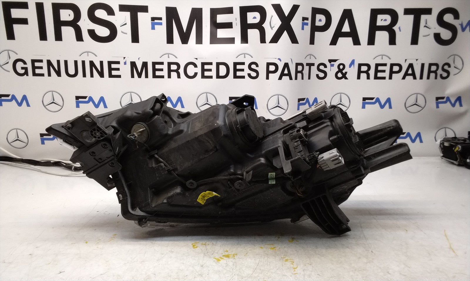 MITSUBISHI OUTLANDER MK3 2015 HEADLIGHT DRIVER OS RIGHT R0094I 14F2 FMH170