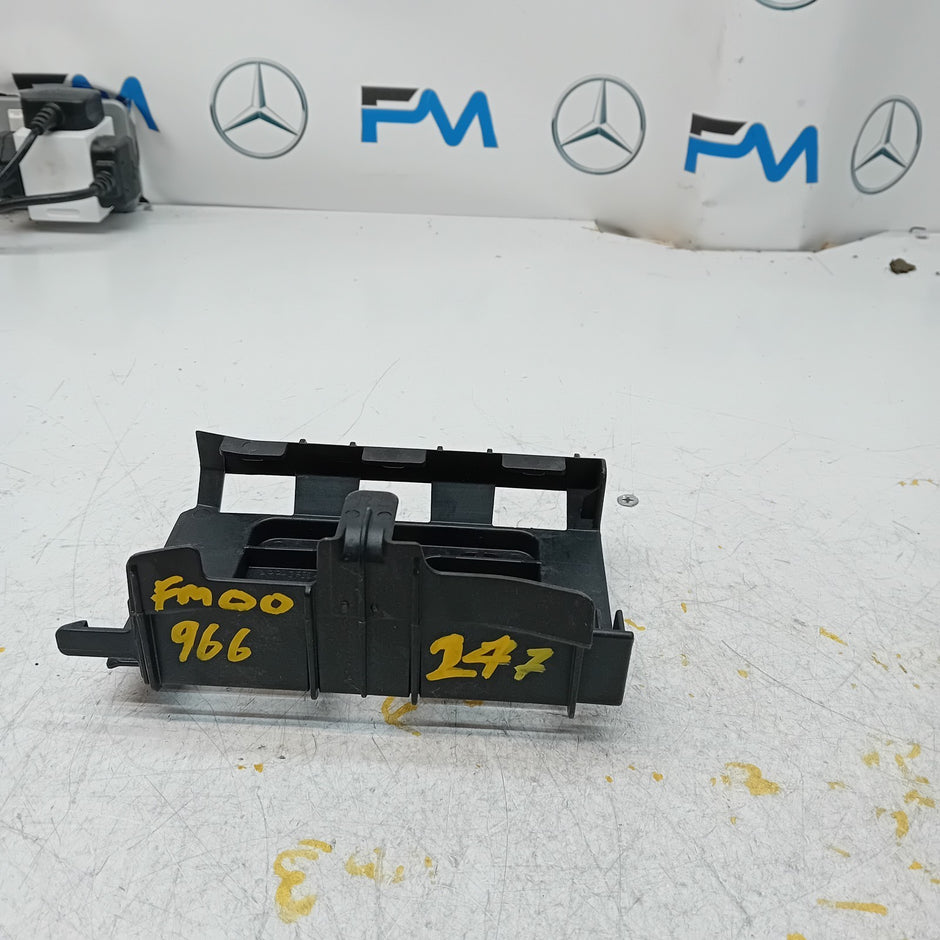 MERCEDES A CLASS W177 ECU BRACKET HOLDER TRIM A2475457900 FM00966
