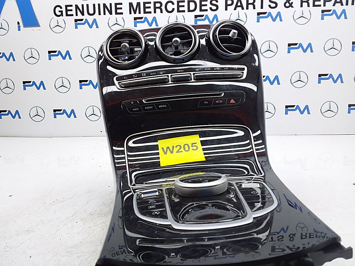 2014 ONWARDS MERCEDES C-CLASS W205 CENTRE  CONSOLE  A2055401724 FMK21