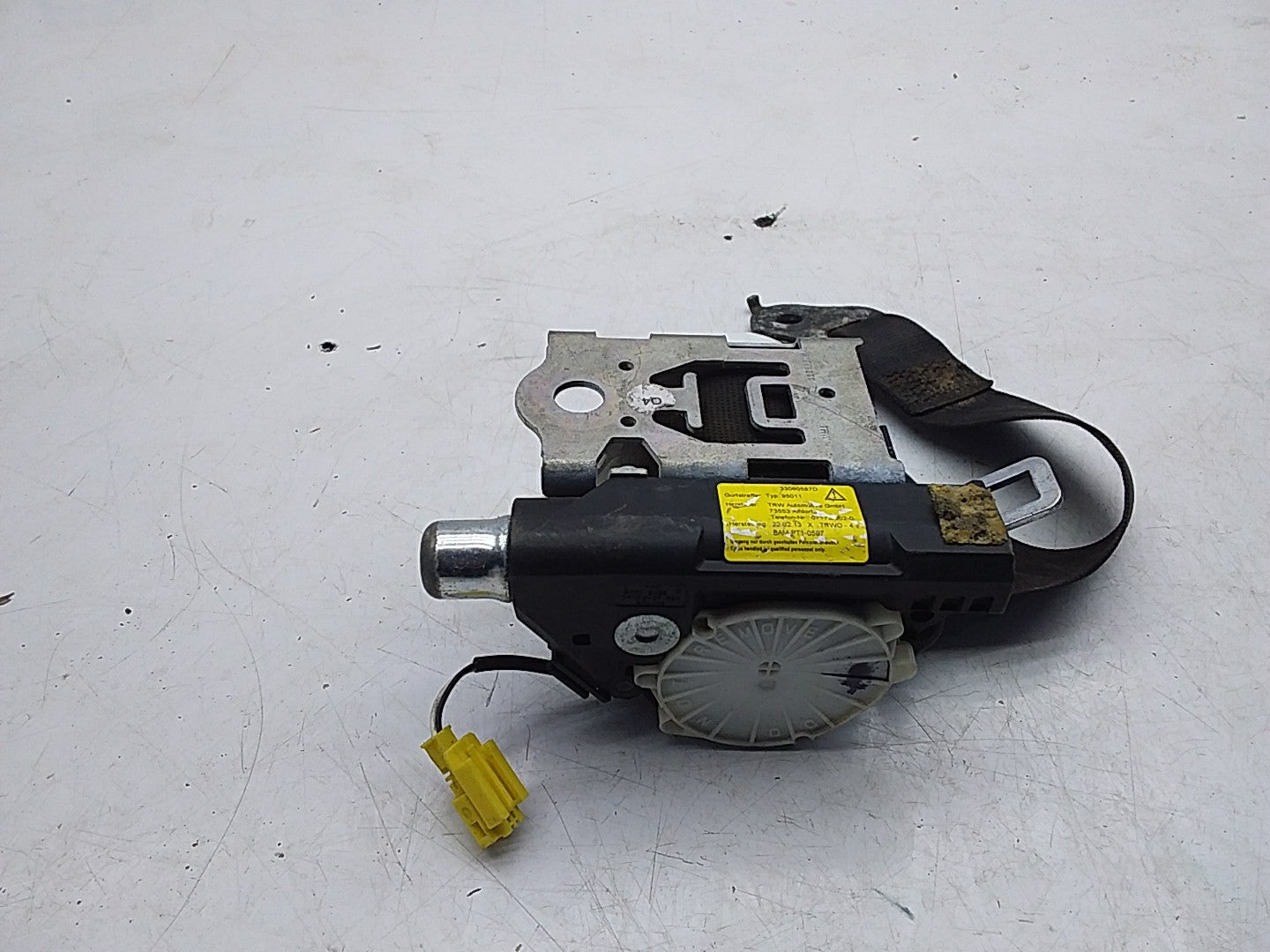 MERCEDES C-CLASS W204 SEAT BELT REAR  LEFT PASSENGER SIDE A2048602886 FMS209 NSR