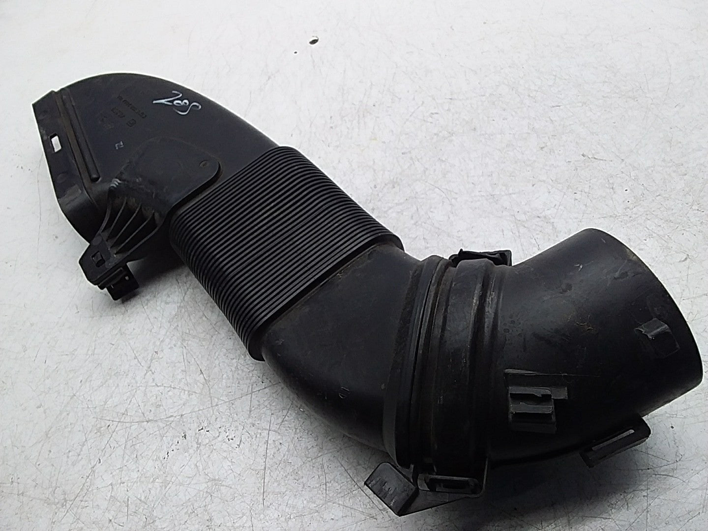 MERCEDES BENZ C-CLASS W205 AIR INTAKE TUBE A6510903242 FMI48