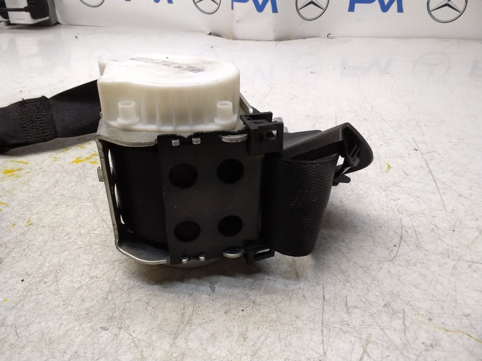 MERCEDES S CLASS W222 SEAT BELT CENTER MIDDLE REAR A2228601085 FMS665 