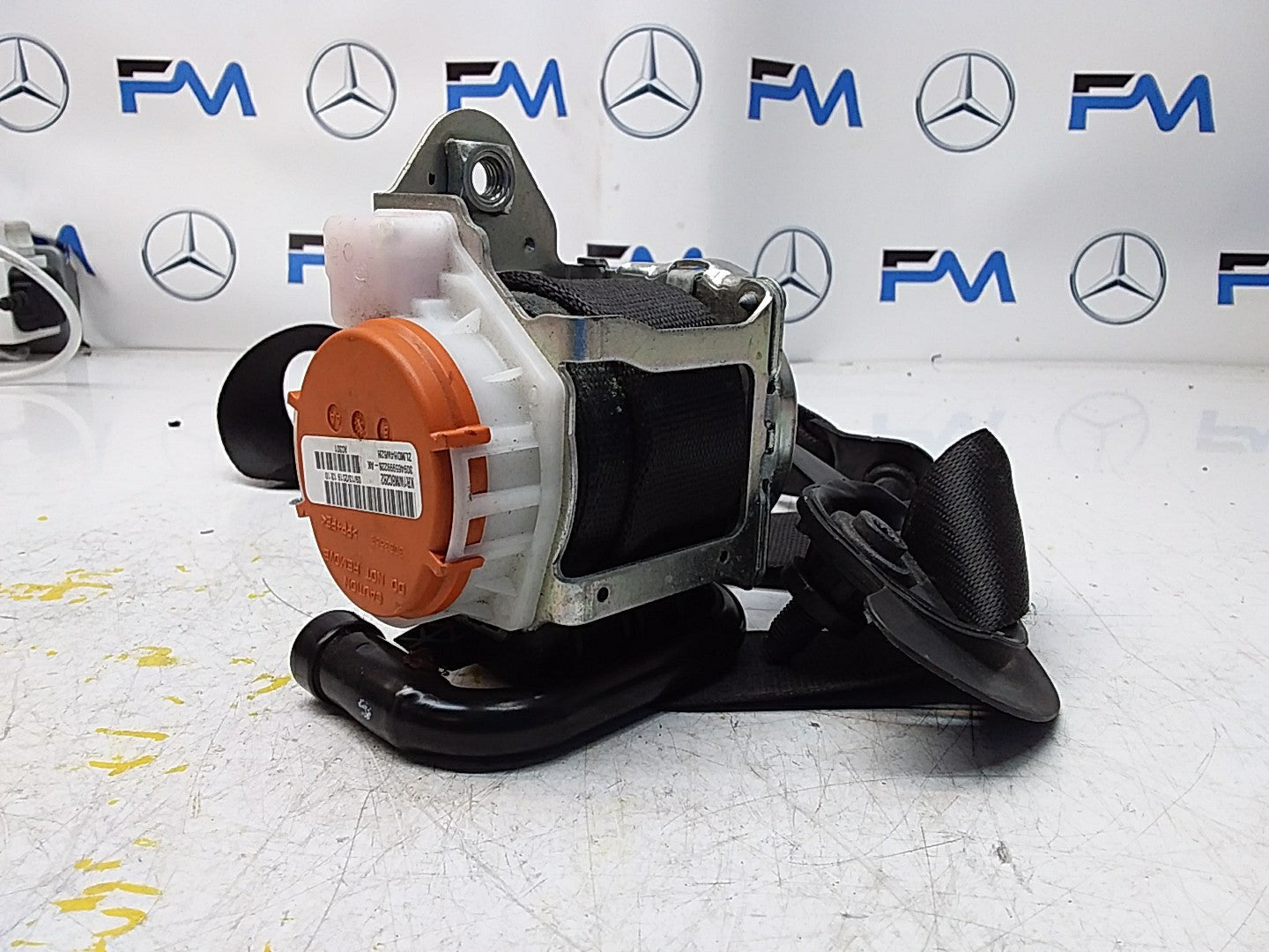 MERCEDES A CLASS  FRONT RIGHT SEAT BELT WITH PRETENSIONER A1778600800 FMS57 OSF