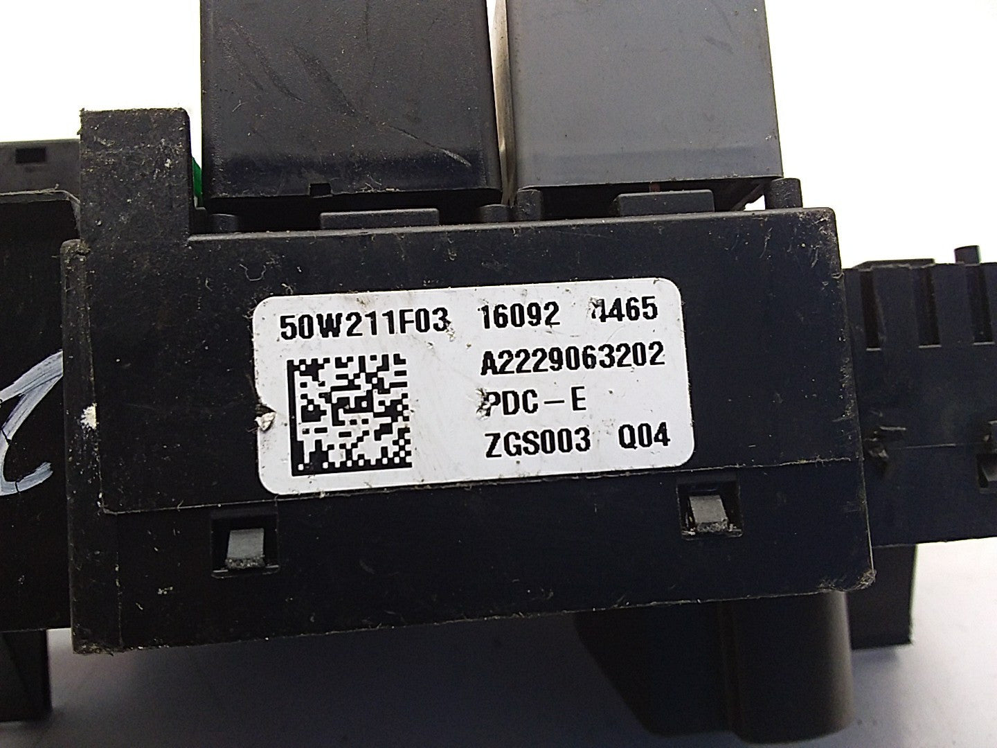MERCEDES BENZ S-CLASS W222 FUSE BOX RELAY A2229063202 FMF71