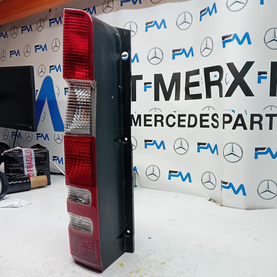 MERCEDES SPRINTER W906 2006-14 PASSENGER NS REAR TAIL LIGHT A9068202100 FMT153