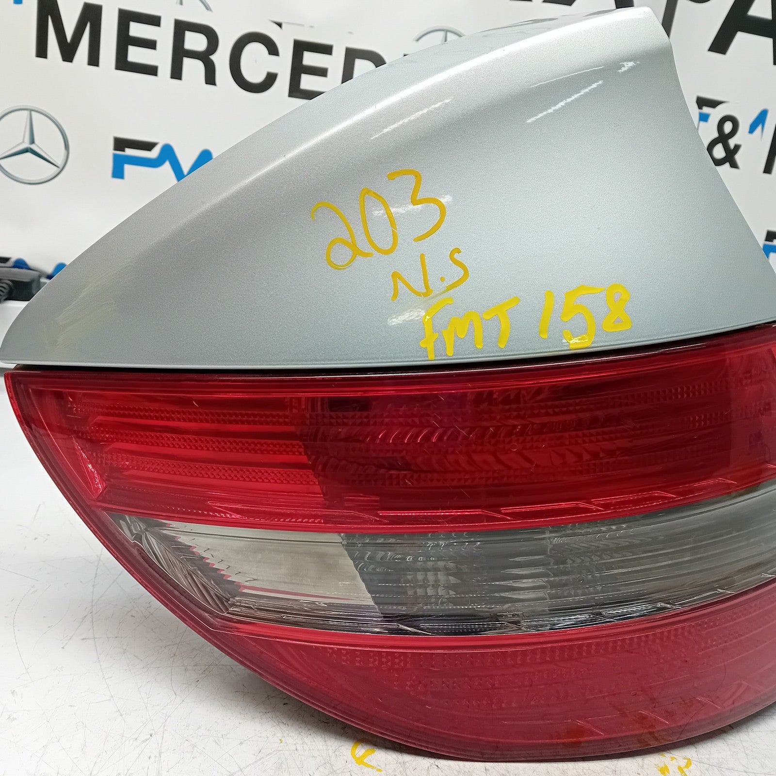 MERCEDES CLC W203 2010 PASSENGER SIDE NS REAR TAIL LIGHT A2038205164 FMT158