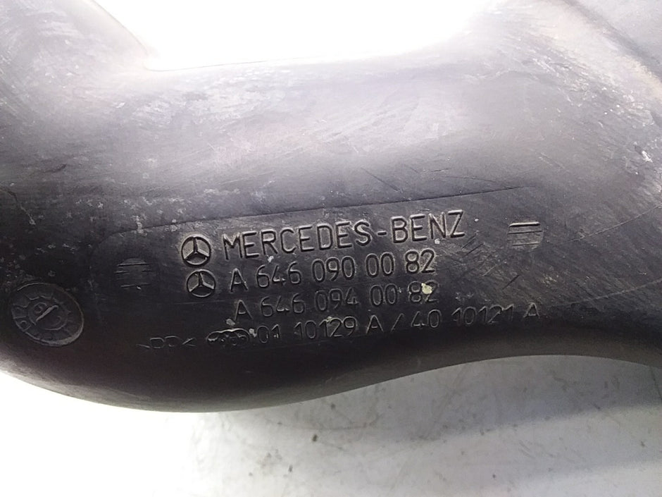 MERCEDES-BENZ C-CLASS A203 AIR INTAKE TUBE A6460900082 FMI07