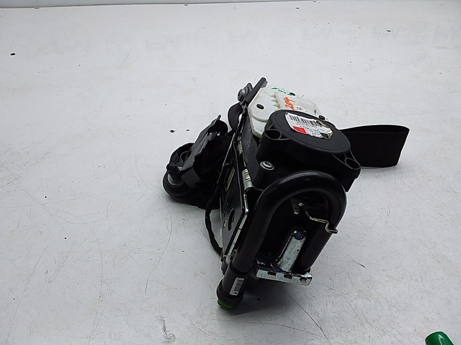 MERCEDES C-CLASS W204 SEAT BELT FRONT LEFT PASSENGER SIDE A2048601985 FMS217 NSF