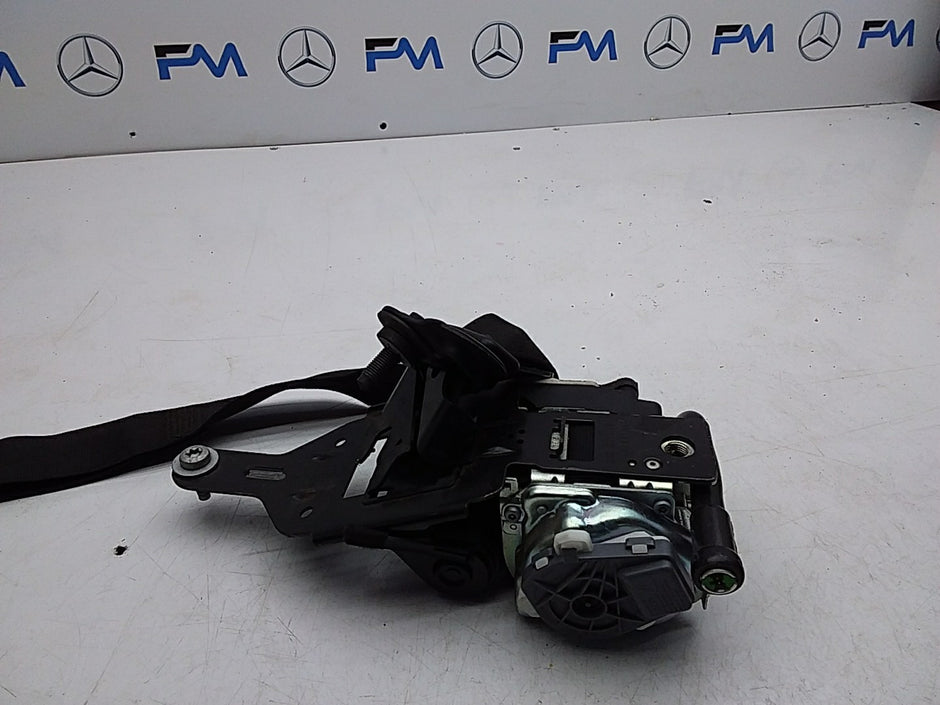 MERCEDES C-CLASS W204 SEAT BELT FRONT LEFT PASSENGER SIDE A2048601585 FMS228 NSF