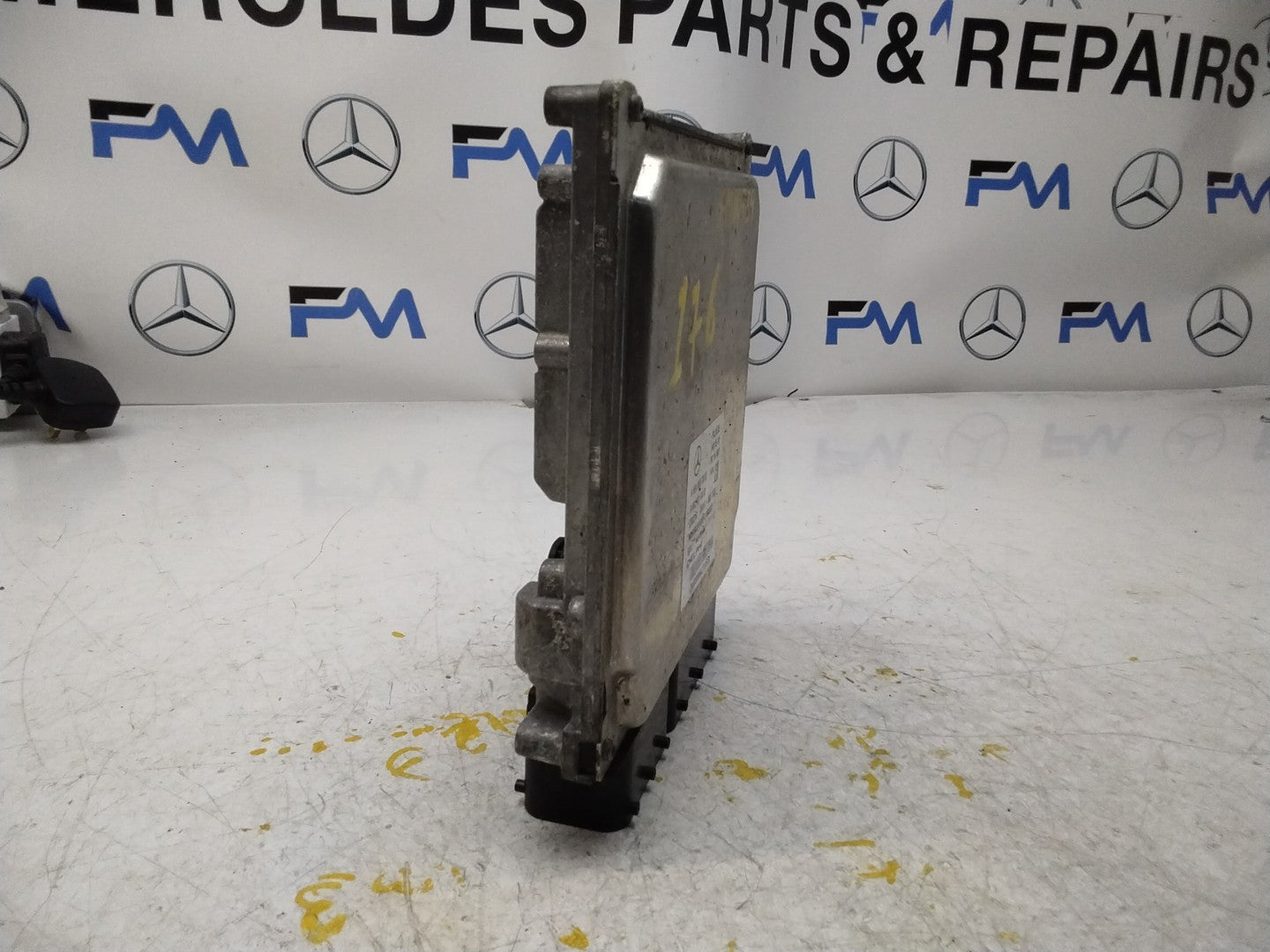 MERCEDES E-CLASS W176 2012 ENGINE  CONTROL MODULE A6519007003 FM00739