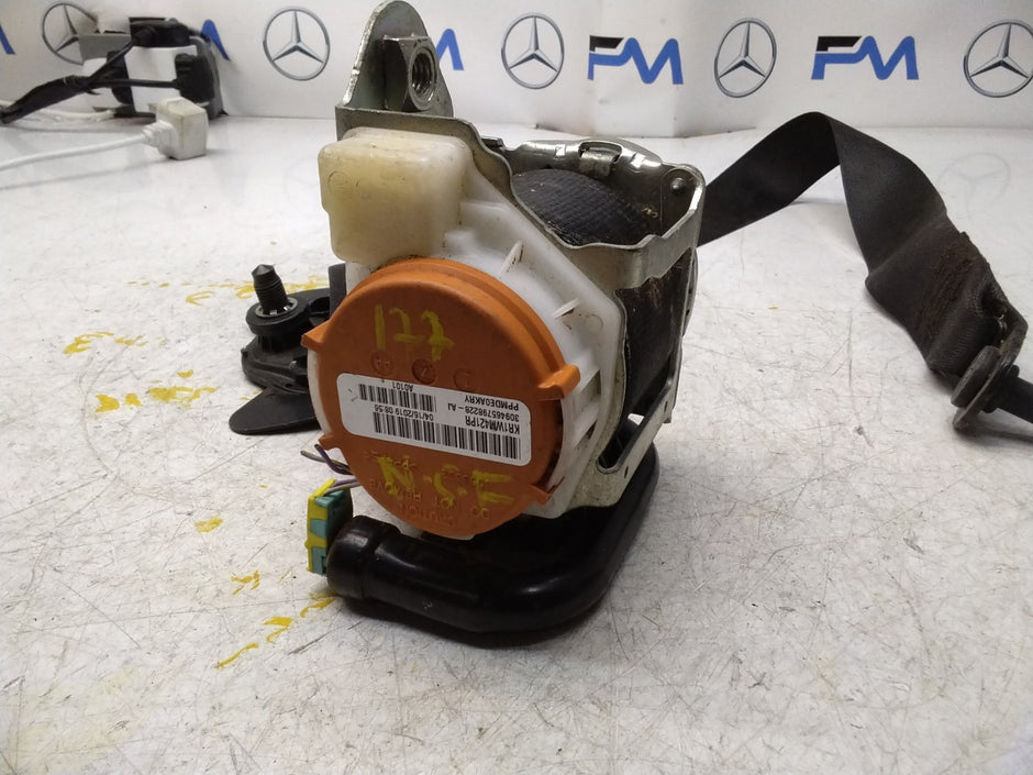 MERCEDES A CLASS  FRONT LEFT SEAT BELT WITH PRETENSIONER A1778600700 FMS186 NSF