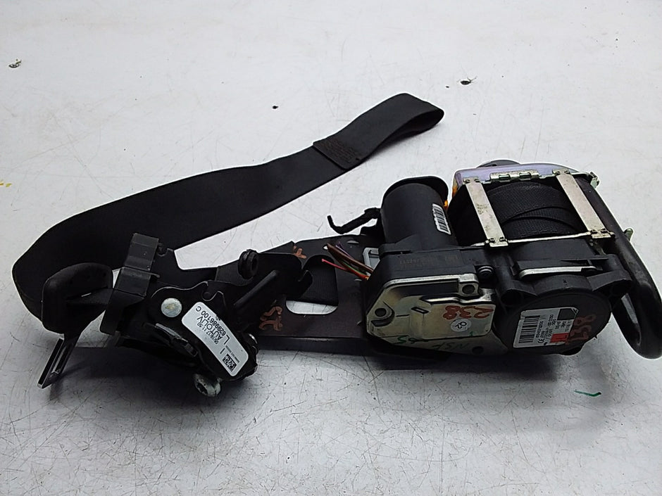 MERCEDES E-CLASS W238 SEAT BELT FRONT LEFT PASSENGER SIDE A2388602800 FMS265 NSF