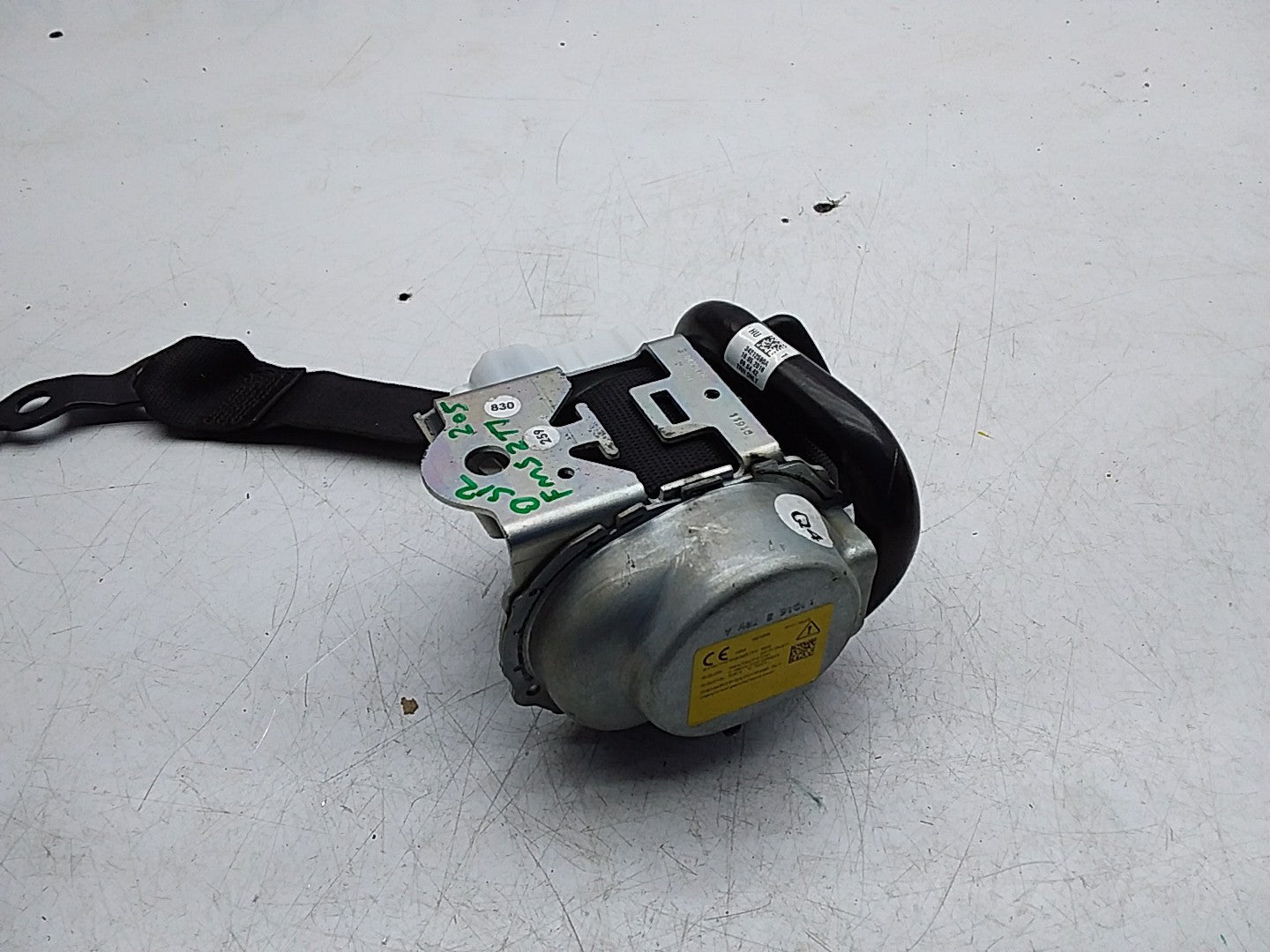 MERCEDES C-CLASS W205 SEAT BELT REAR RIGHT DRIVER SIDE A2058600685 FMS277 OSR