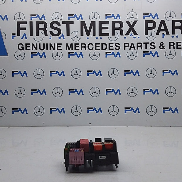 MERCEDES BENZ E-CLASS W213 FUSE BOX RELAY A2139068701 FMF62