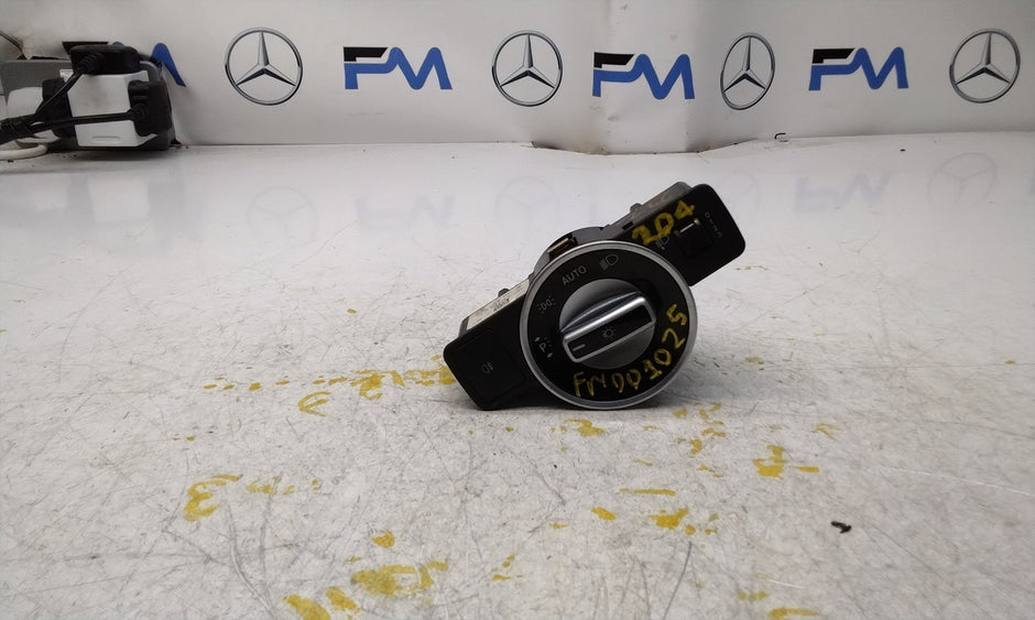 MERCEDES C-CLASS W204 HEADLIGHT CONTROL SWITCH 2014 A2049053103 FM001025