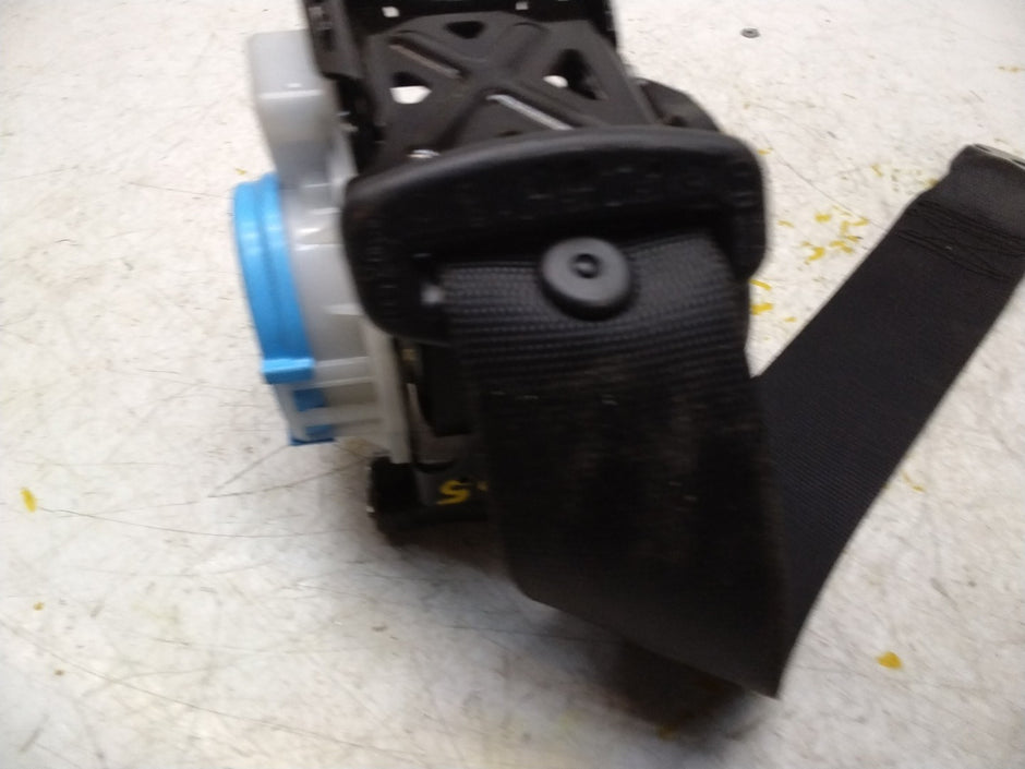 MERCEDES A CLASS W176 REAR L / R SIDE SEAT BELT A1768602385 FMS165 NSR OSR