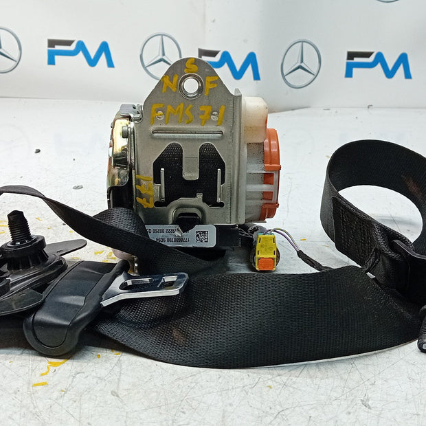 MERCEDES A CLASS  FRONT LEFT SEAT BELT WITH PRETENSIONER A1778600700 FMS71 NSF