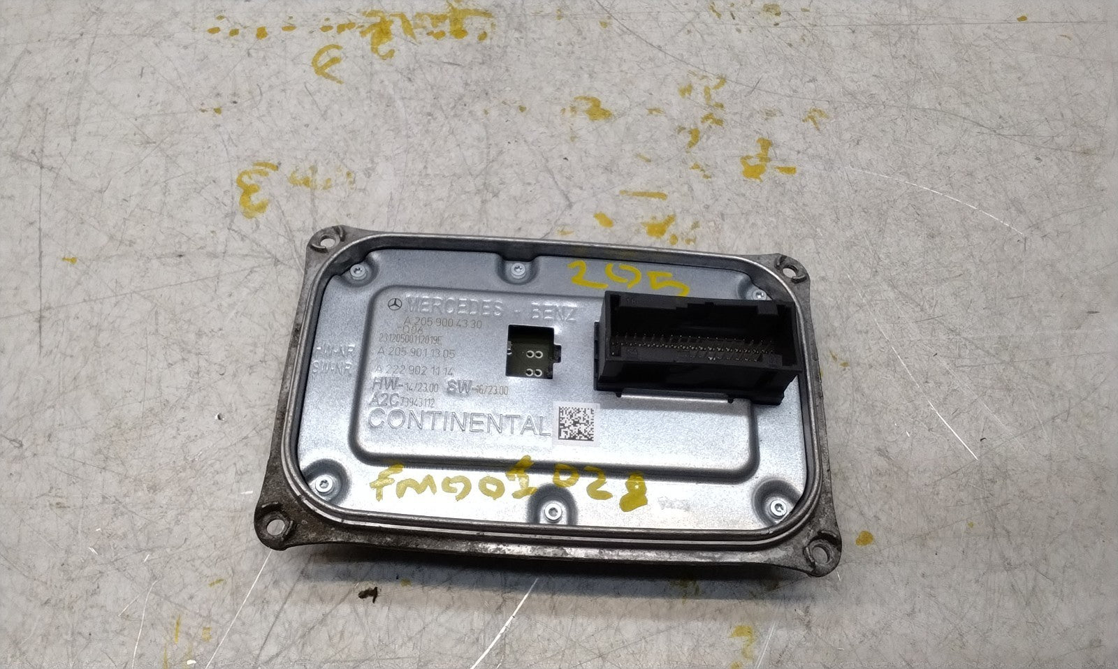 MERCEDES C-CLASS W205 HEADLIGHT CONTROL UNIT MODULE A2059004330 FM001028