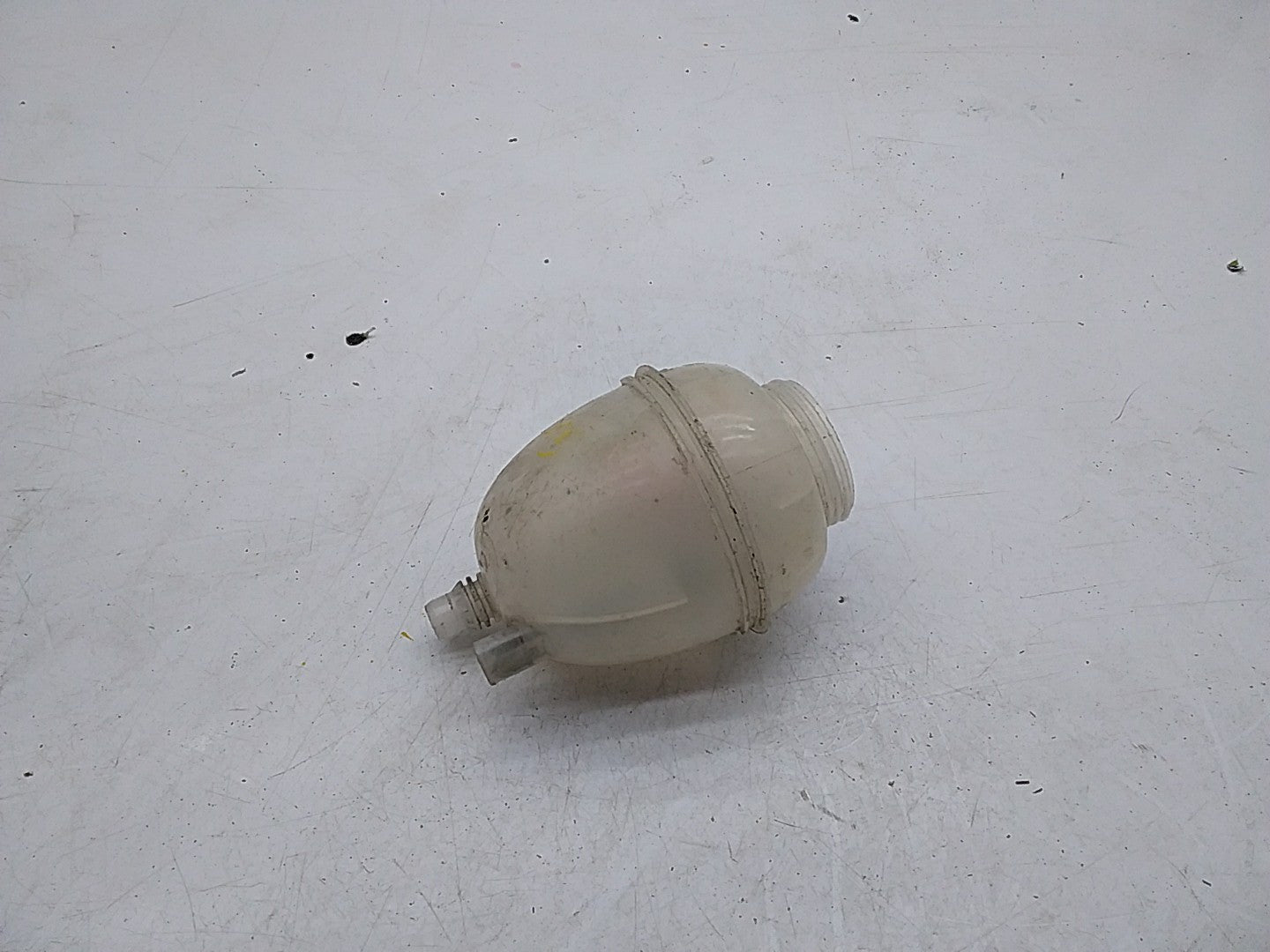 MERCEDES BENZ S-CLASS W222 COOLANT EXPANSION TANK 2014ONWARDS A2225000549 FMC114
