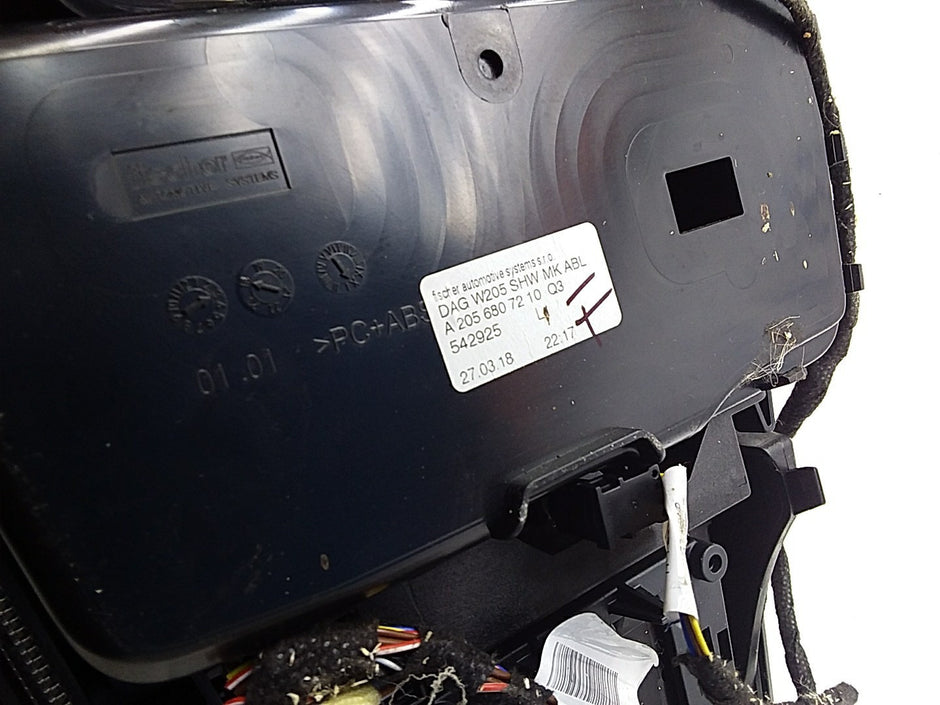 2014 ONWARDS MERCEDES C-CLASS W205 CENTRE  CONSOLE  A2056807210 FMK15 (DAMAGED)