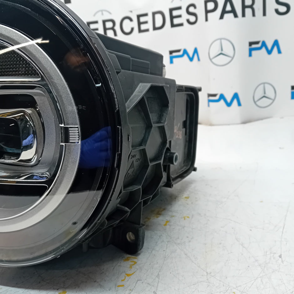MERCEDES G-CLASS W463 LED PASSENGER SIDE NS HEADLIGHT A4639060502 2020 FMT196