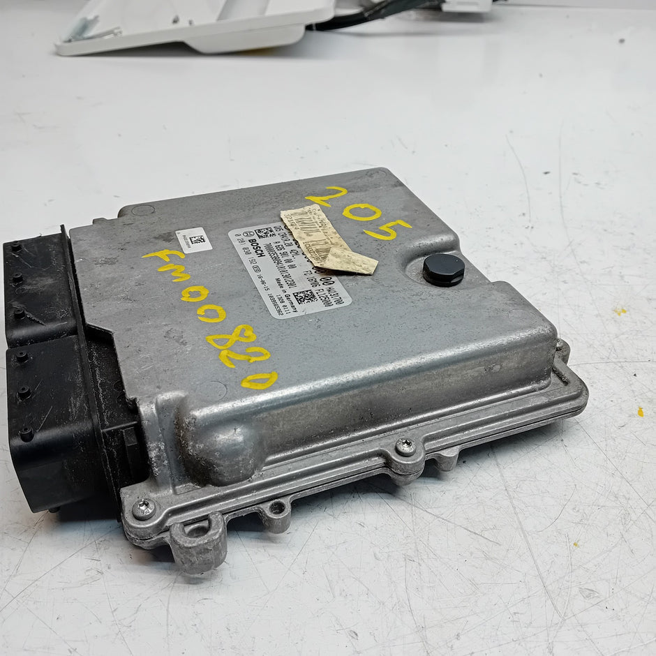 MERCEDES  C CLASS W205 W213 2018 ENGINE  ECU CONTROL MODULE A626900000 FM00820