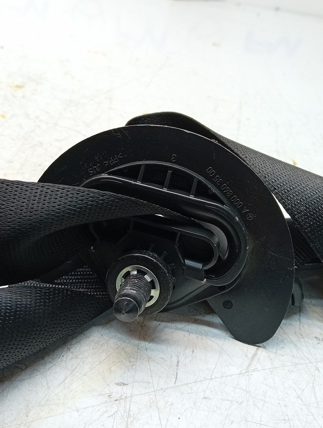 MERCEDES A CLASS  FRONT LEFT SEAT BELT WITH PRETENSIONER A1778600700 FMS67 NSF