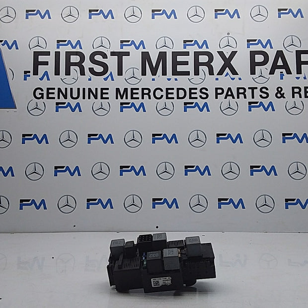 MERCEDES BENZ S-CLASS W222 FUSE BOX RELAY  A2229063302 FMF69