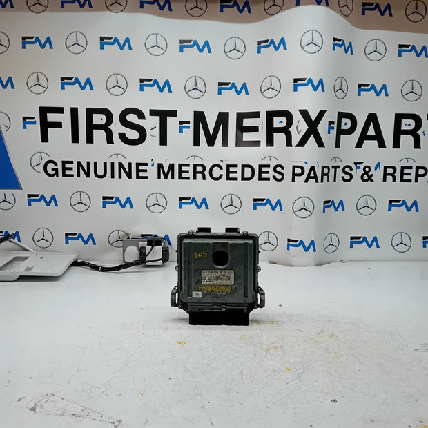 MERCEDES  C CLASS W205 W213 2018 ENGINE  ECU CONTROL MODULE A2749000800 FM001084