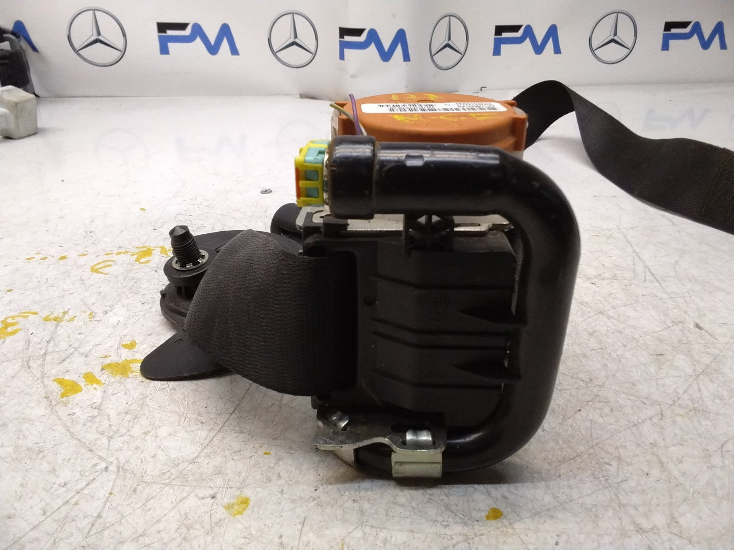 MERCEDES A CLASS  FRONT LEFT SEAT BELT WITH PRETENSIONER A1778600700 FMS186 NSF