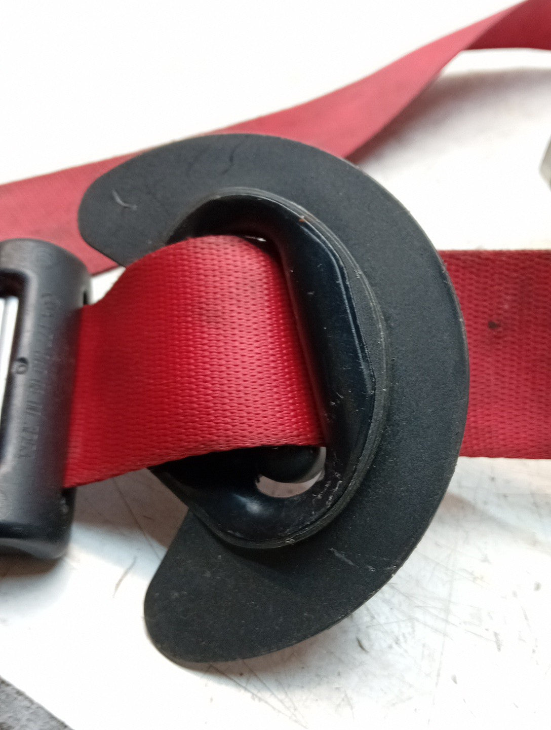 MERCEDES A-CLASS  FRONT RIGHT SEAT BELT WITH PRETENSIONER A1778600800 FMS82 OSF