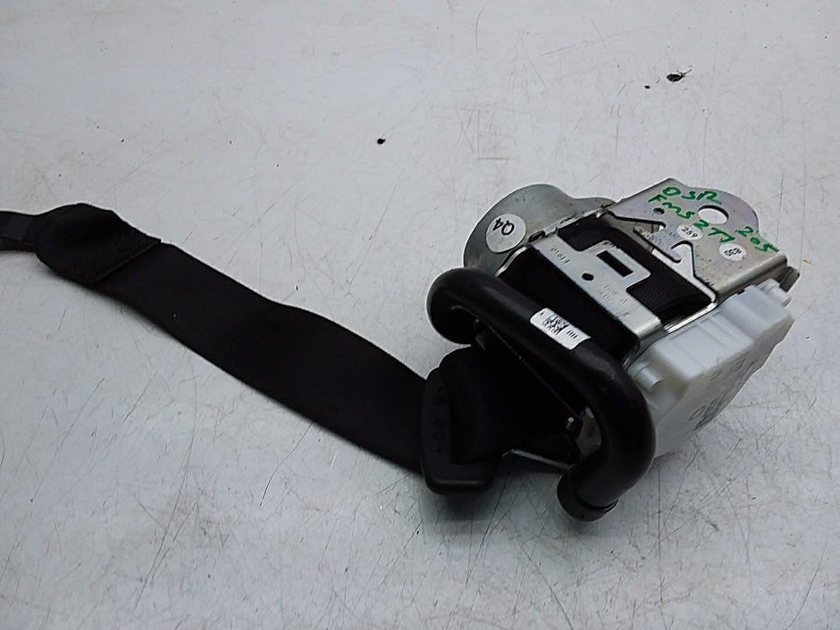 MERCEDES C-CLASS W205 SEAT BELT REAR RIGHT DRIVER SIDE A2058600685 FMS277 OSR