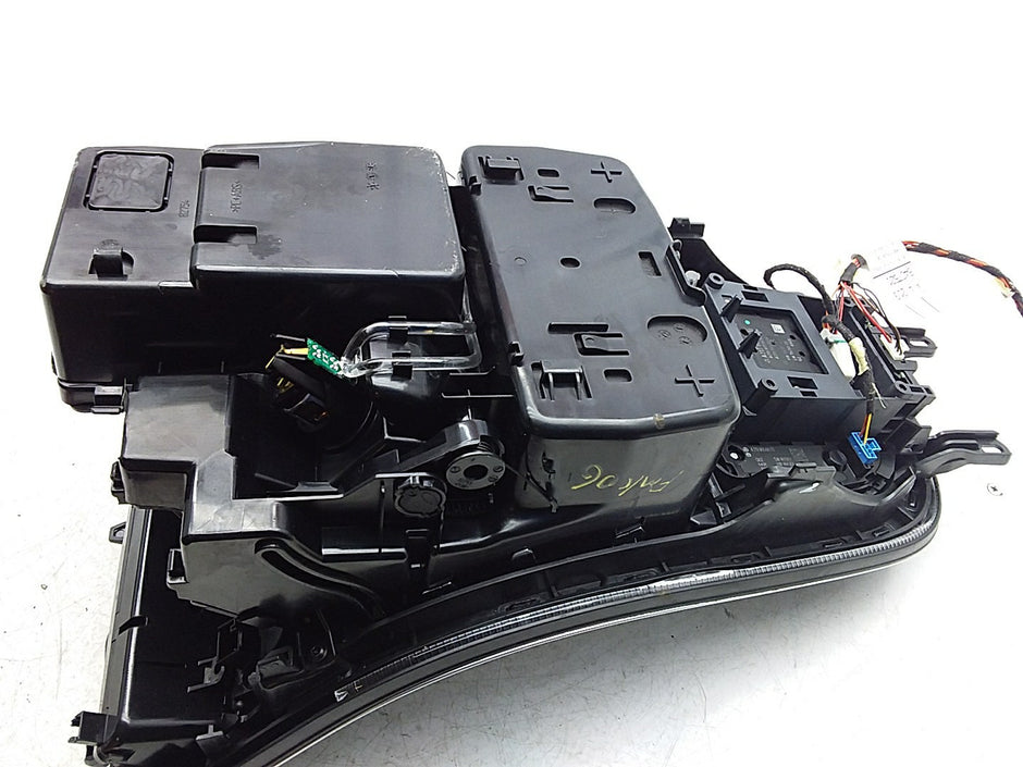 2016-2019 MERCEDES E CLASS W213 CENTRE  CONSOLE  A2135407521 FMK06
