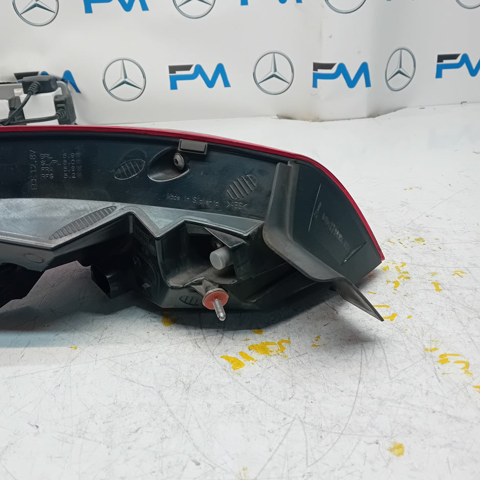 MERCEDES CLA W118 DRIVER SIDE OS REAR TAIL LIGHT FMT186 2019 ONWARDS 