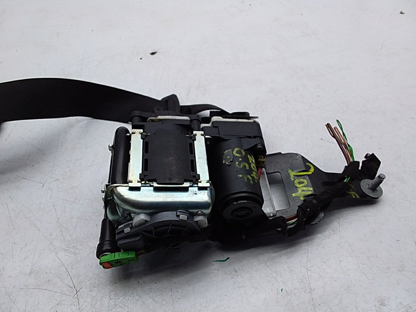 MERCEDES C-CLASS W204 SEAT BELT FRONT RIGHT DRIVER SIDE A2048601885 FMS242 OSF