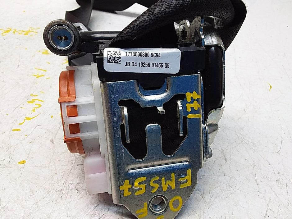MERCEDES A CLASS  FRONT RIGHT SEAT BELT WITH PRETENSIONER A1778600800 FMS57 OSF