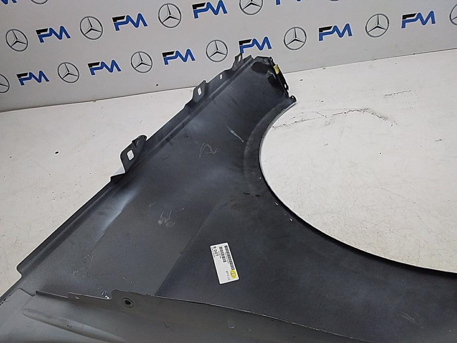 MERCEDES  E-CLASS W212 NS LEFT PASSENGER SIDE WINGS FMW30