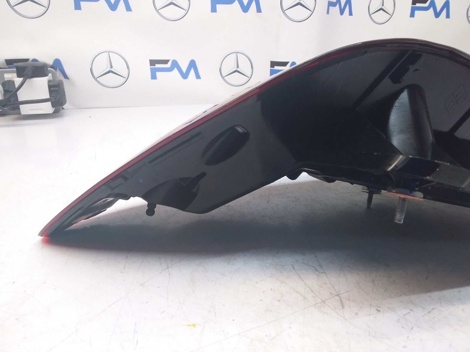 MERCEDES E-CLASS W213 PASSENGER SIDE NS REAR TAIL LIGHT A2139065709 2022 FMT99