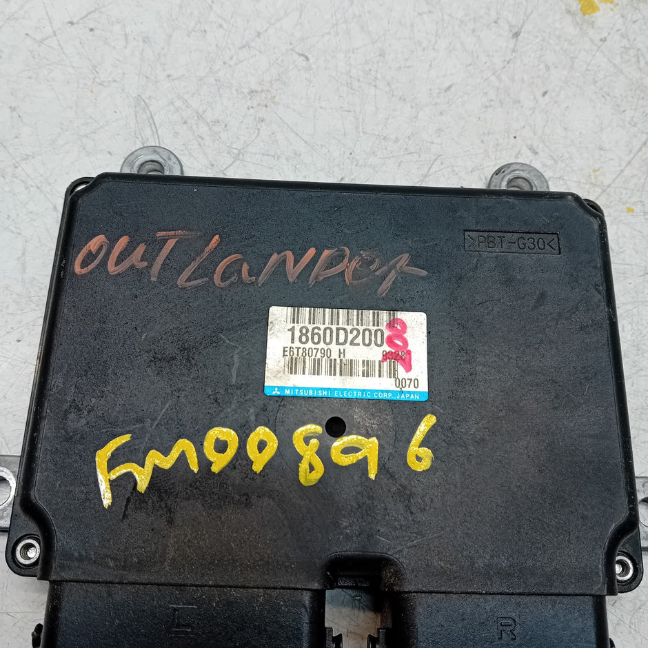 MITSUBISHI OUTLANDER MK3 ENGINE  ECU CONTROL MODULE 1860D200 FM00896