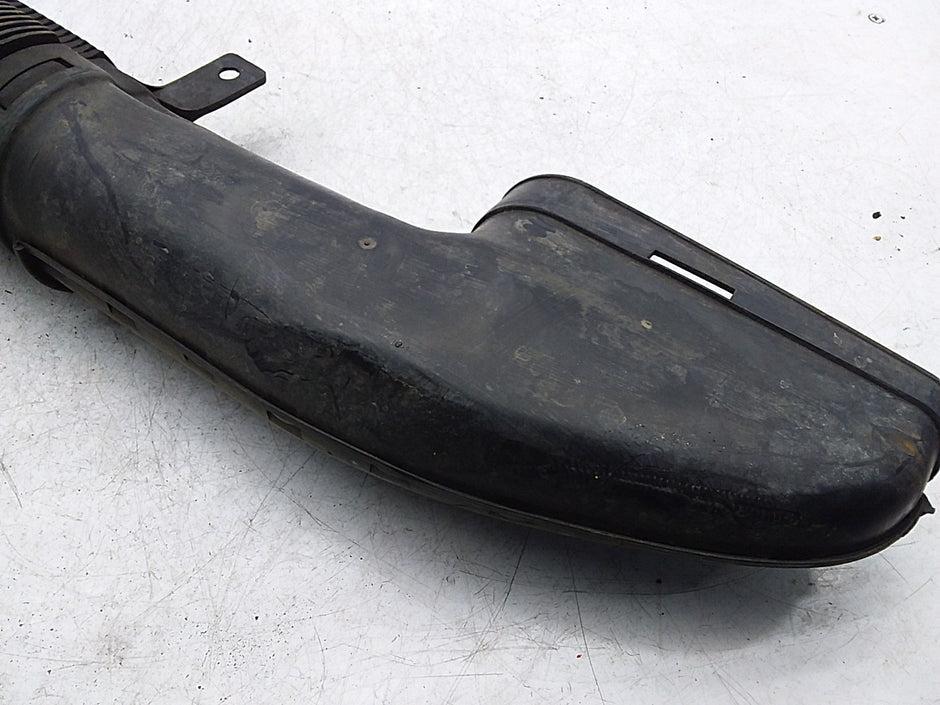 MERCEDES-BENZ E-CLASS A212 AIR INTAKE TUBE A6510903437 FMI02