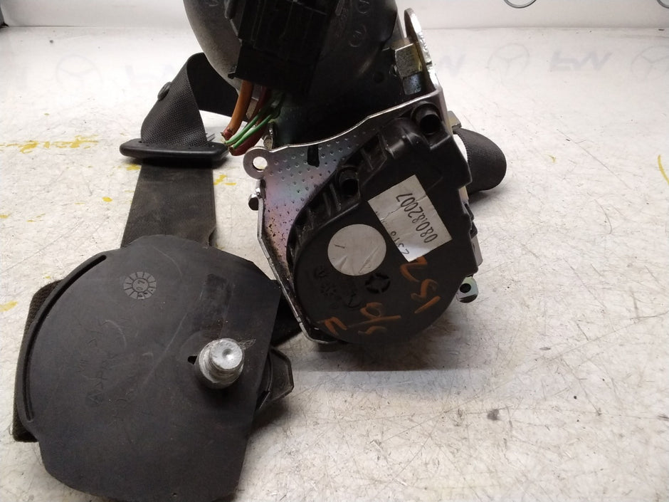 MERCEDES BENZ ML W164 SEAT BELT FRONT RIGHT DRIVER SIDE A2518603885 FMS464 OSF