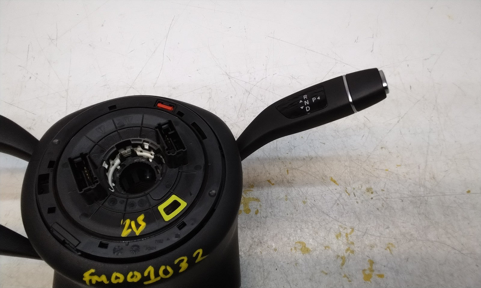 Mercedes E-CLASS W213 INDICATOR/WIPER GEAR SELECT + SQUIB  A2139001002 FM001032
