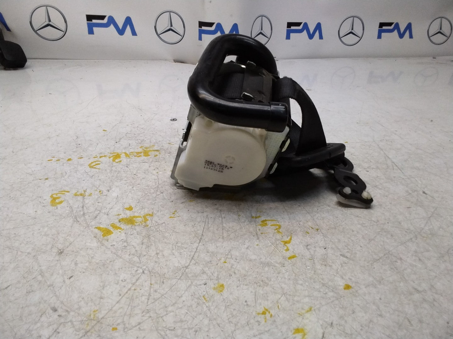 MERCEDES C CLASS W205 REAR PASSENGER SIDE SEAT BELT A2058600585 FMS350 NSR
