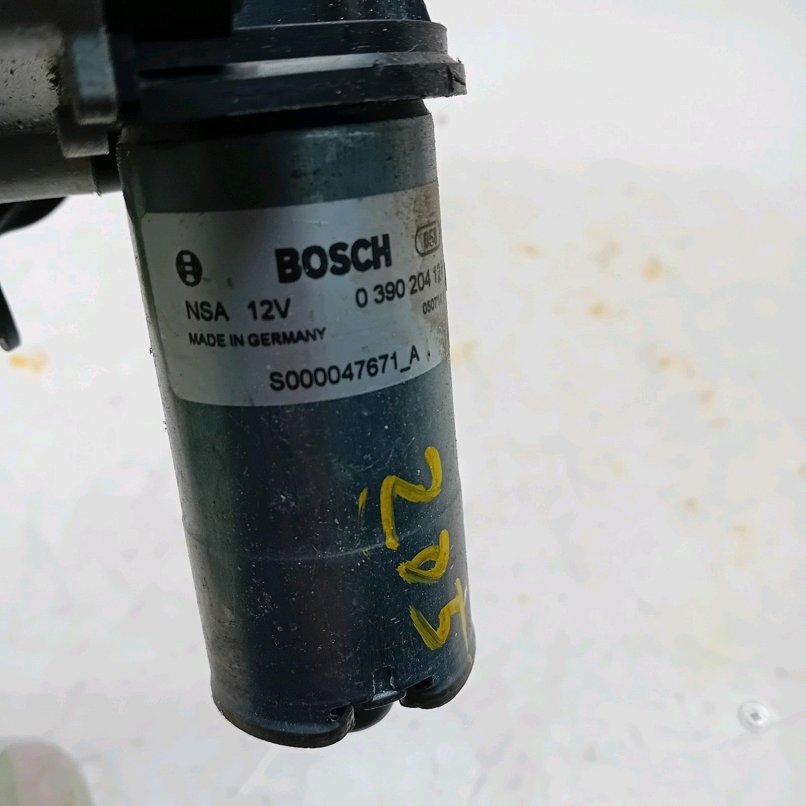 Mercedes Benz C-CLASS W205 TAILGATE POWER LIFT SOFT CLOSE 0390204 124 FM00951