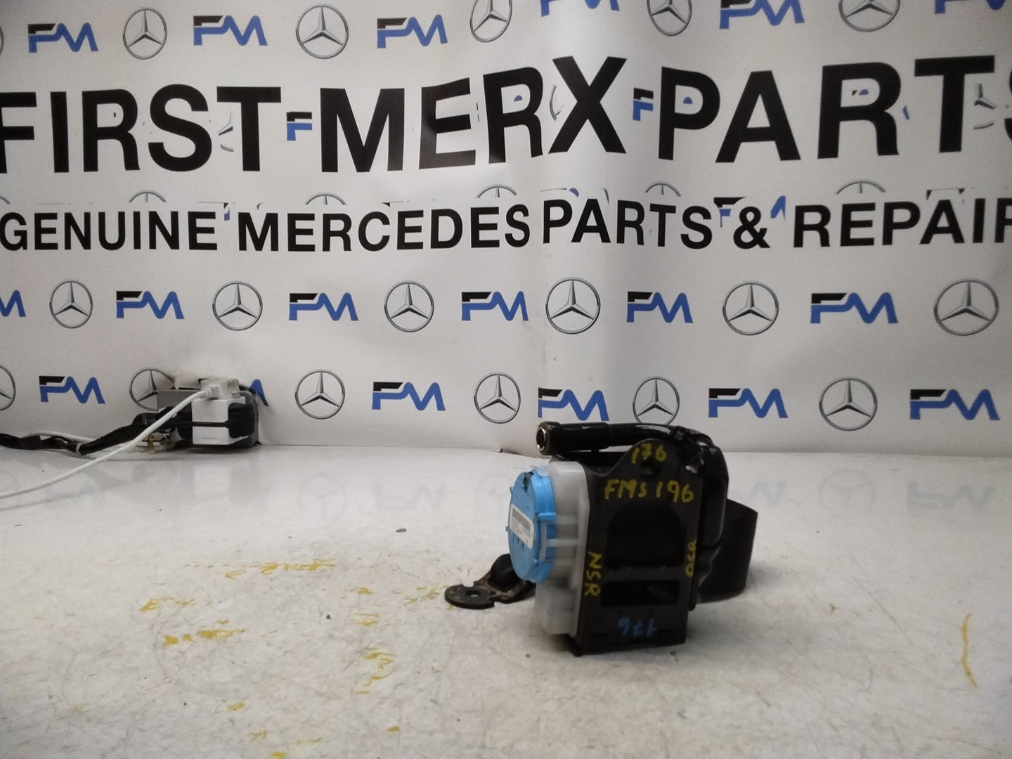 MERCEDES A CLASS W176 REAR L / R SIDE SEAT BELT A1768602385 FMS196 NSR OSR