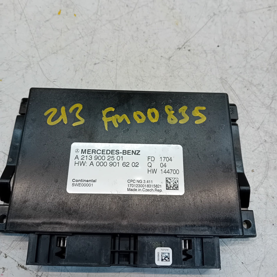 MERCEDES E-CLASS W213 GEARBOX CONTROL UNIT W205 A2139002501 FM00835