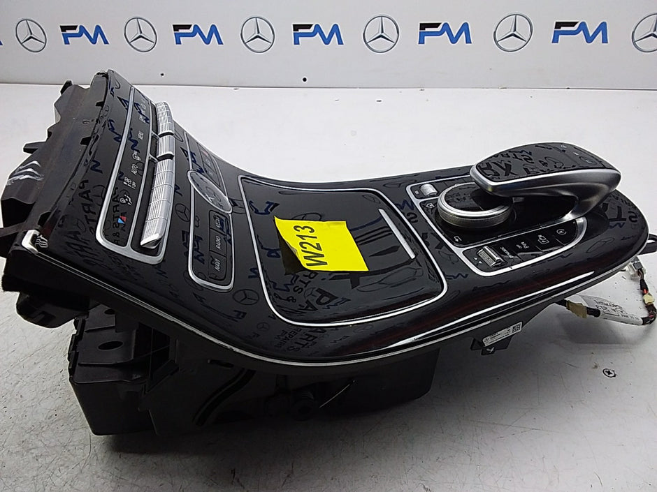 2016-2019 MERCEDES E CLASS W213 CENTRE  CONSOLE  A2135407521 FMK06