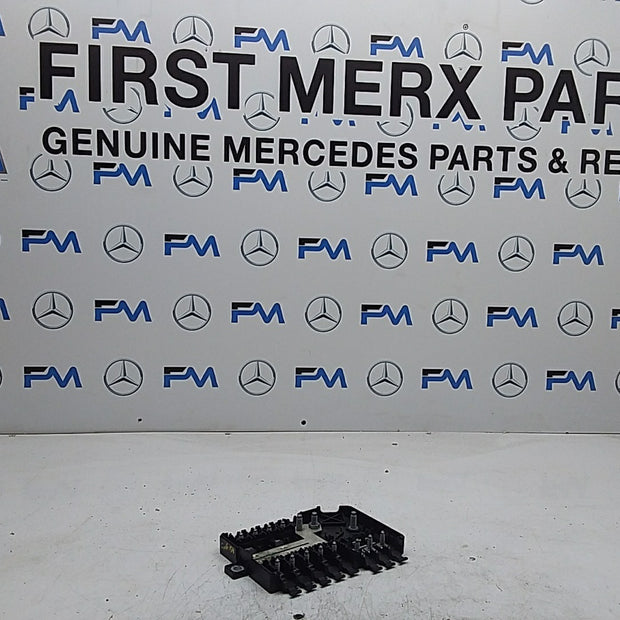 MERCEDES BENZ  E-CLASS  W213 FUSE RELAY JUNCTION BOX  A2135406200  FMF154
